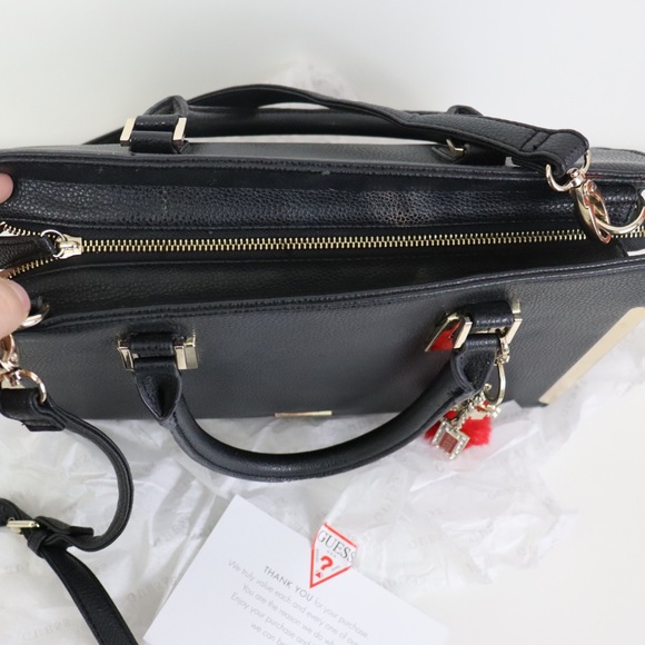 GUESS Hard Shell Leather Tote w/ OG POMPOM Poodle Keychain - Picture 15 of 16